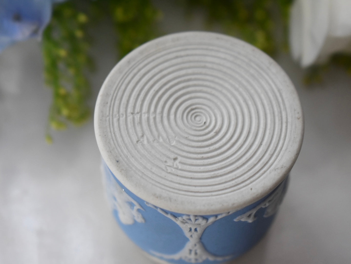 WEDGWOOD-Jasper ware】小物入れ（マッチ棒入れ） – Antique Serendipity