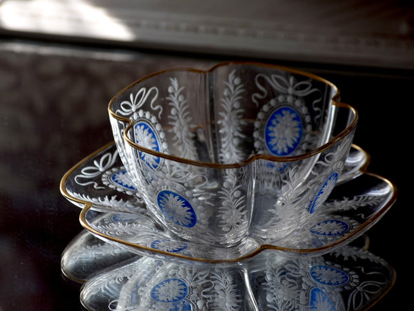 輝くボヘミアンガラス 美しいペーパーホルダー 19世紀後半 輝くボヘミアンガラス 美しいペーパーホルダー 19世紀後半