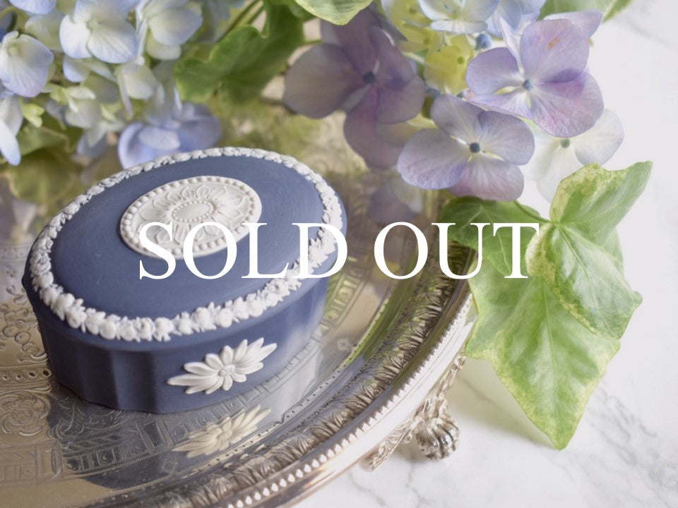 ウェジウッド 黒壺 アンティーク フローラル トリンケットボックス ヴィンテージウエッジウッド【WEDGWOOD- Jasper ware】トリンケット